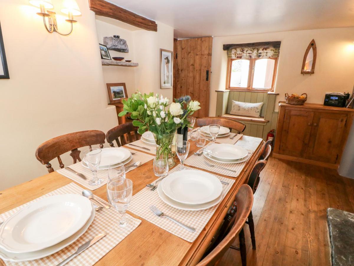 Kempshill Cottage Tideswell Esterno foto