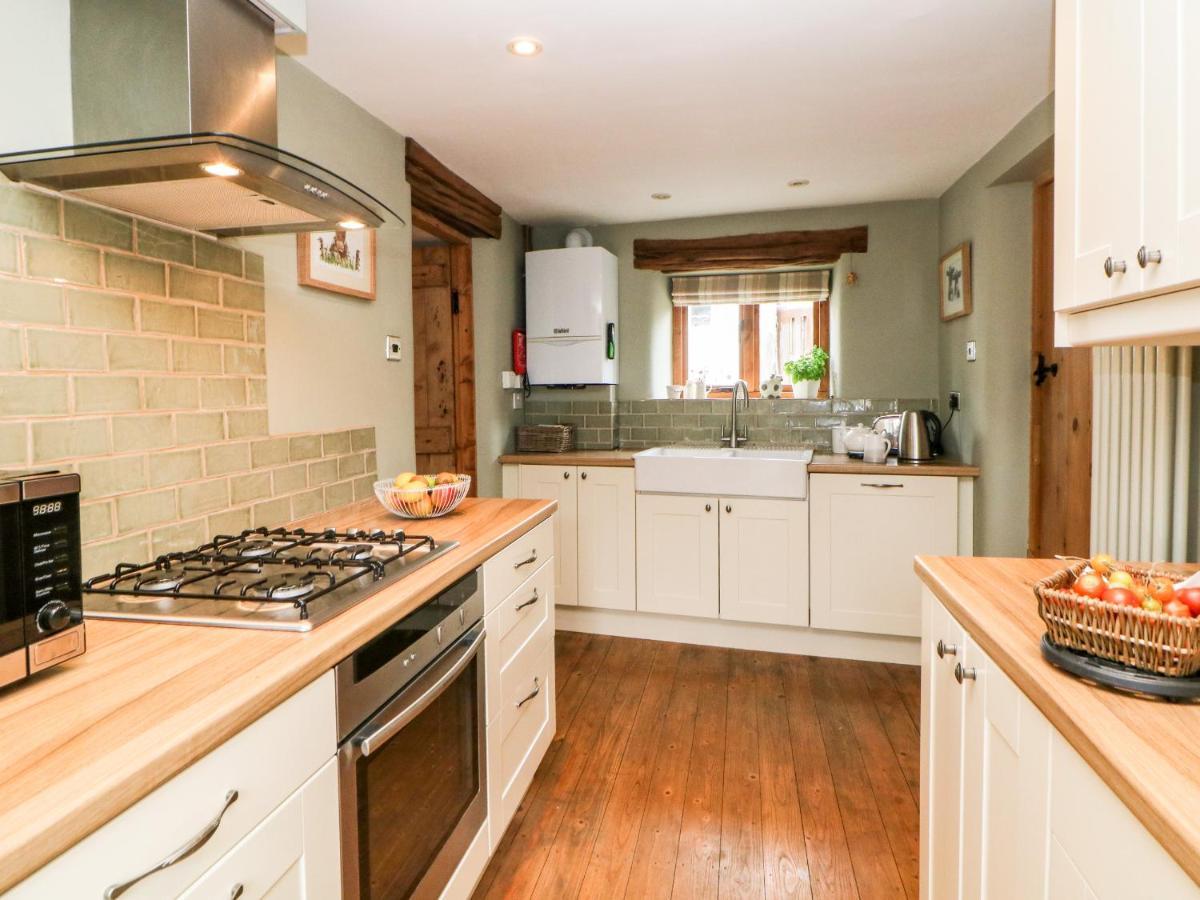 Kempshill Cottage Tideswell Esterno foto